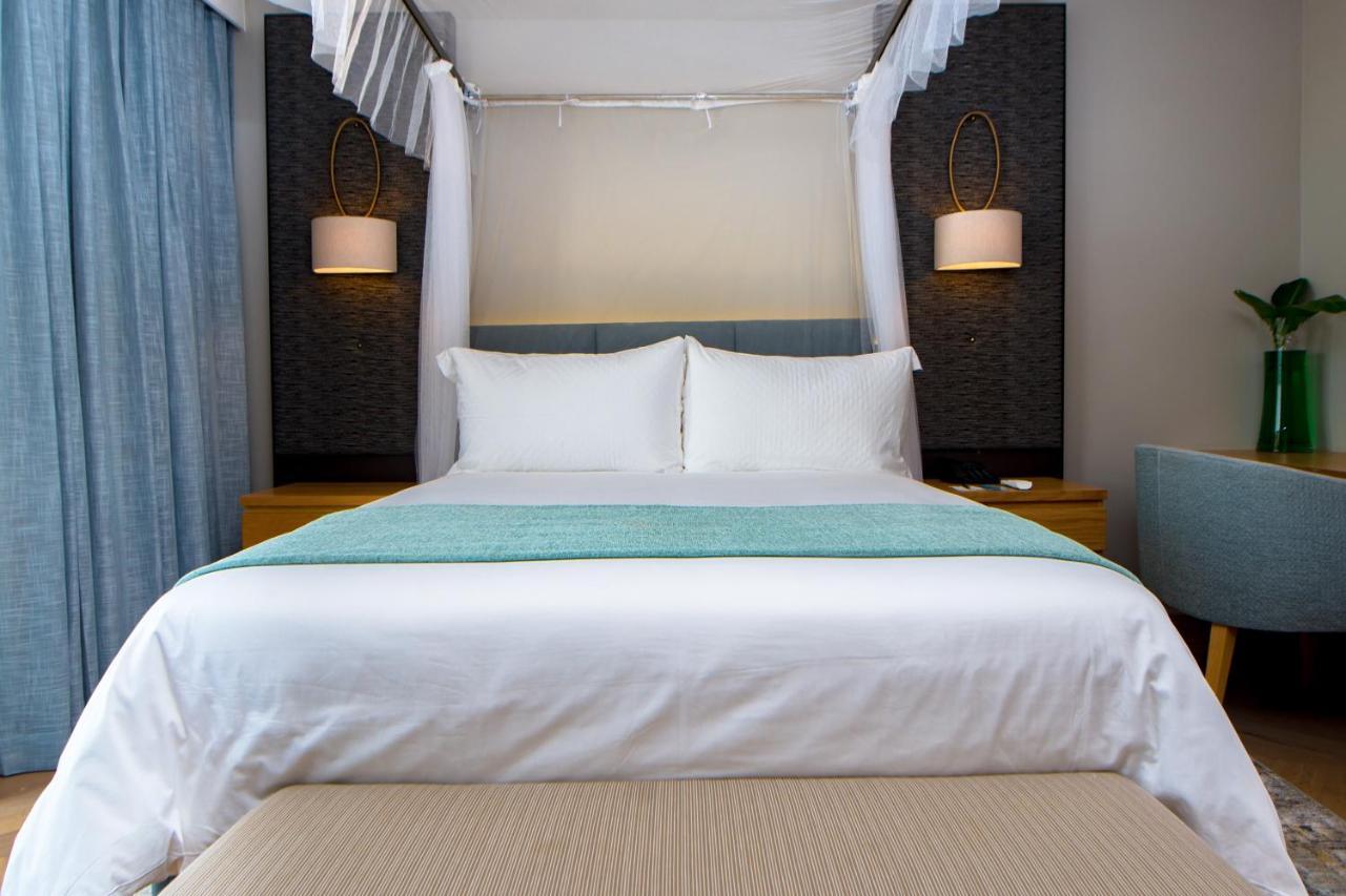 Hotel Sunbird Waterfront Salima Esterno foto