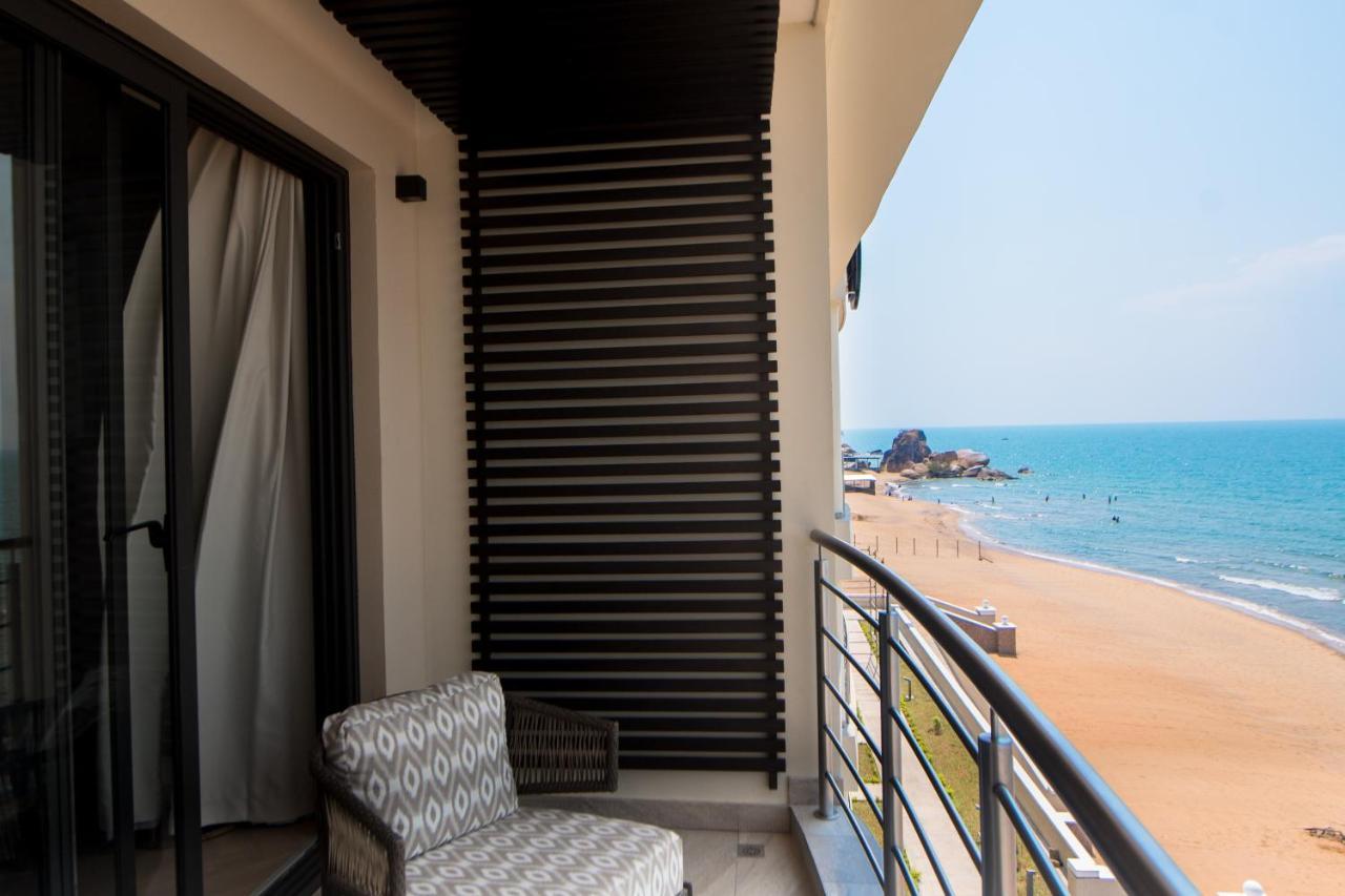 Hotel Sunbird Waterfront Salima Esterno foto