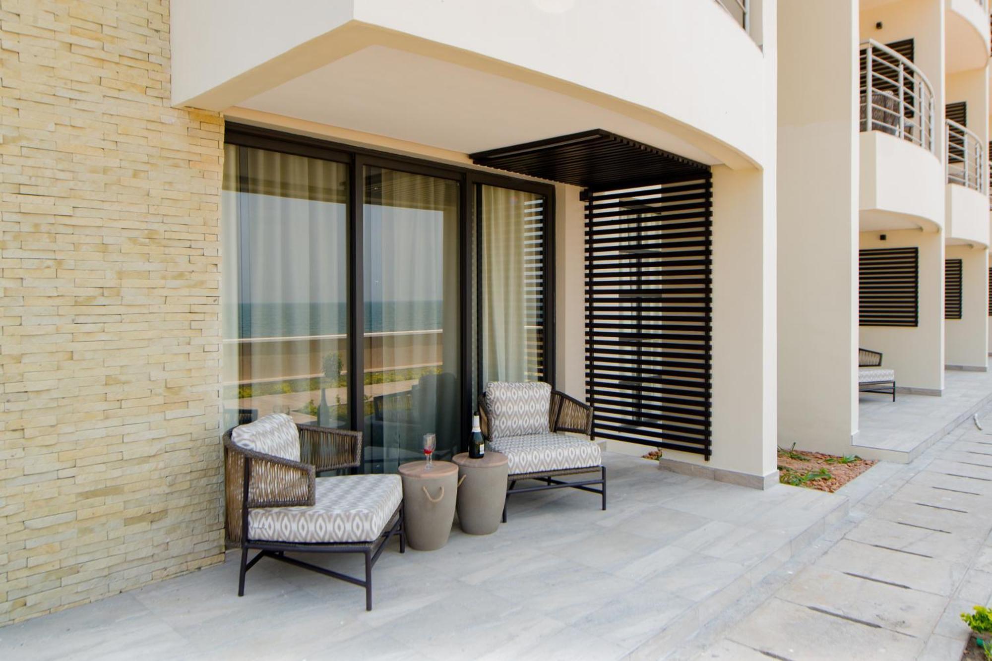 Hotel Sunbird Waterfront Salima Esterno foto